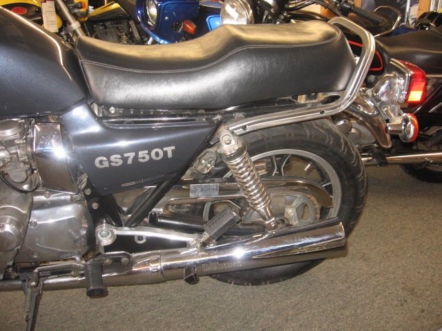 1982 GS750T